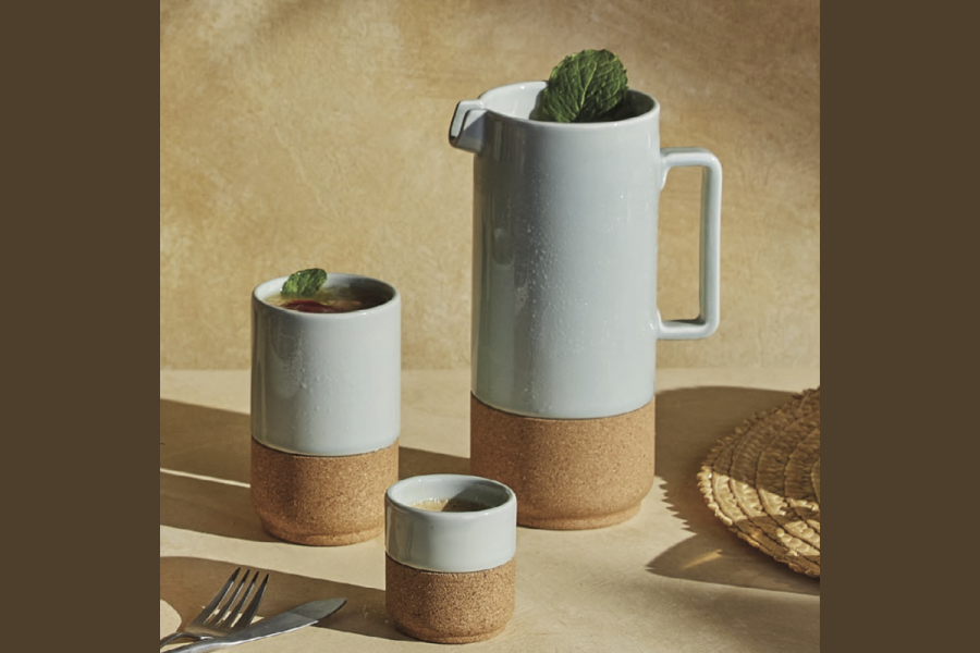 Geschirr aus Kork und Porzellan im verKORKst Ladengeschäft Bad Tölz