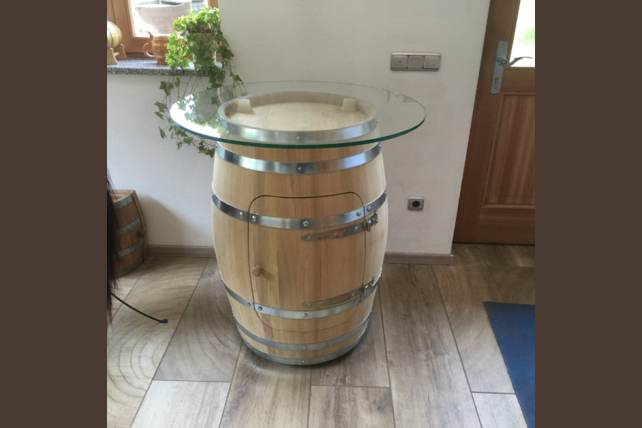 Fassmöbel im verKORKst Ladengeschäft Bad Tölz