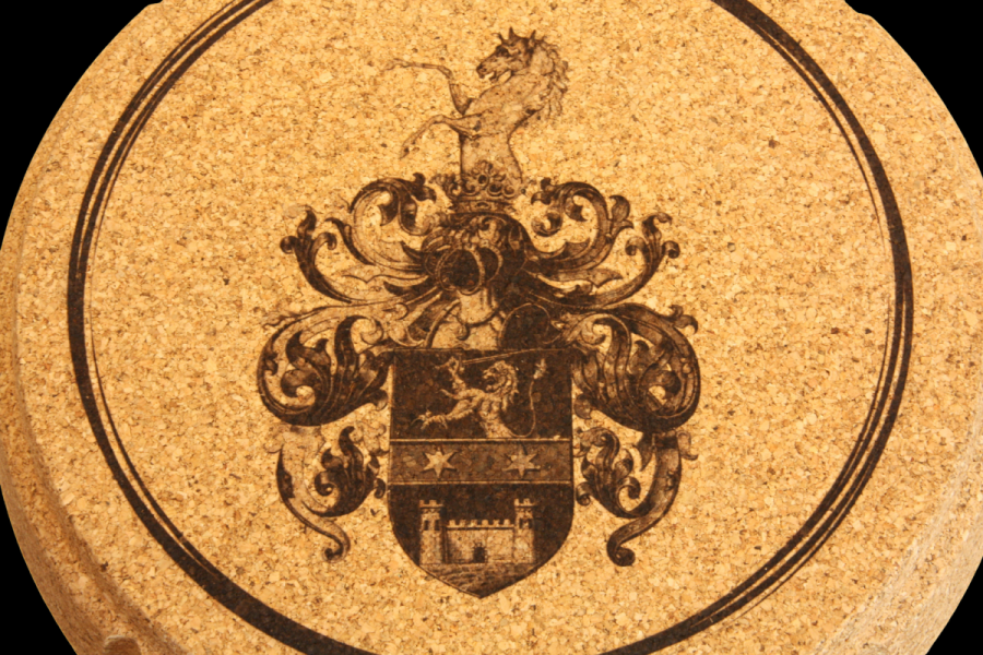 Individualisierter Barhocker aus Kork von verKORKst Kreatives mit Kork