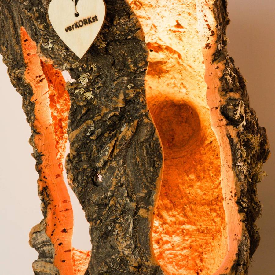 verKORKst Premium Tischlampe aus Korkrinde